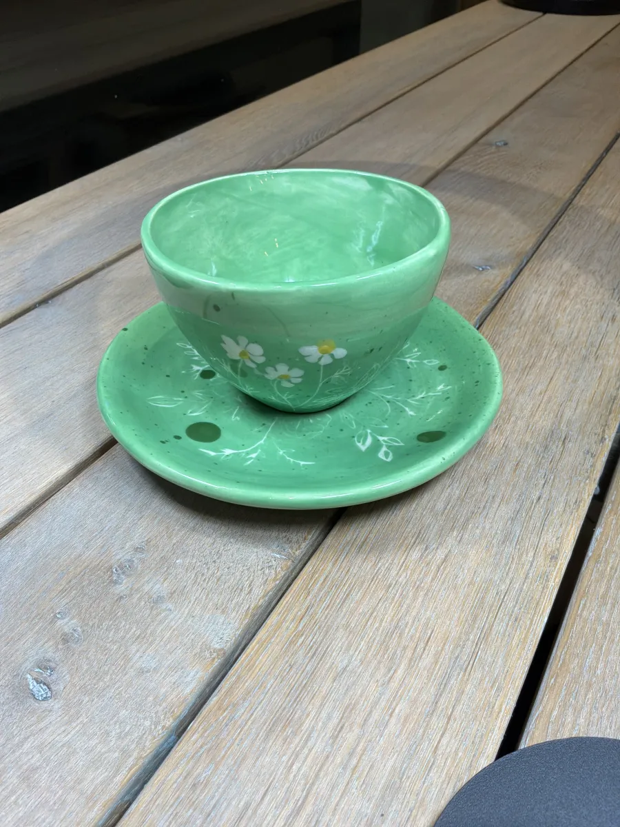 Tasse mit Untertasse – handbemaltes Unikat 079